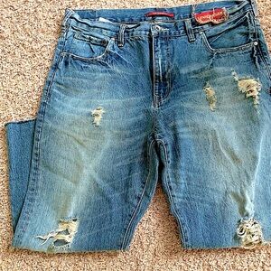 Union Bay Men’s Unisex Distressed Jeans/Shorts Size 36 Cropped
